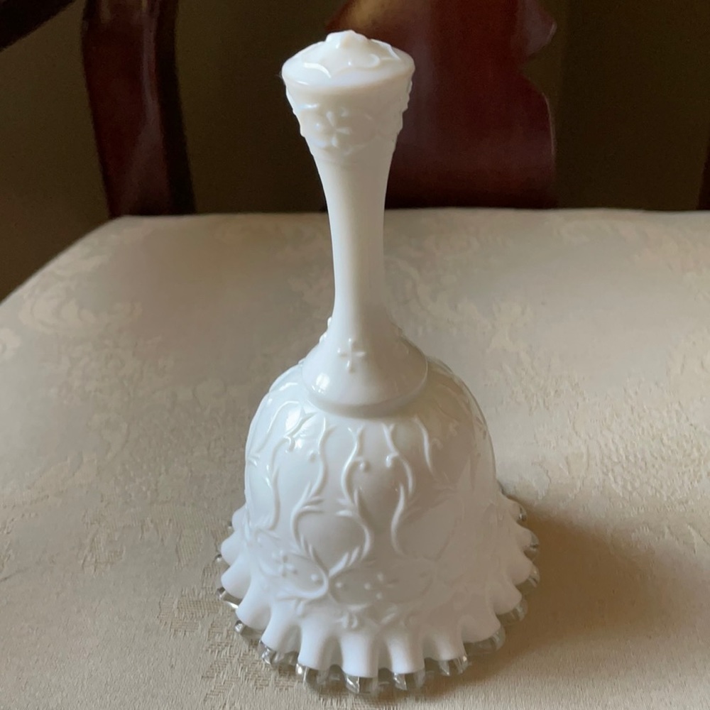 Fenton milk glass Spanish Lace silver crest ruffled edge art glass bell W/label